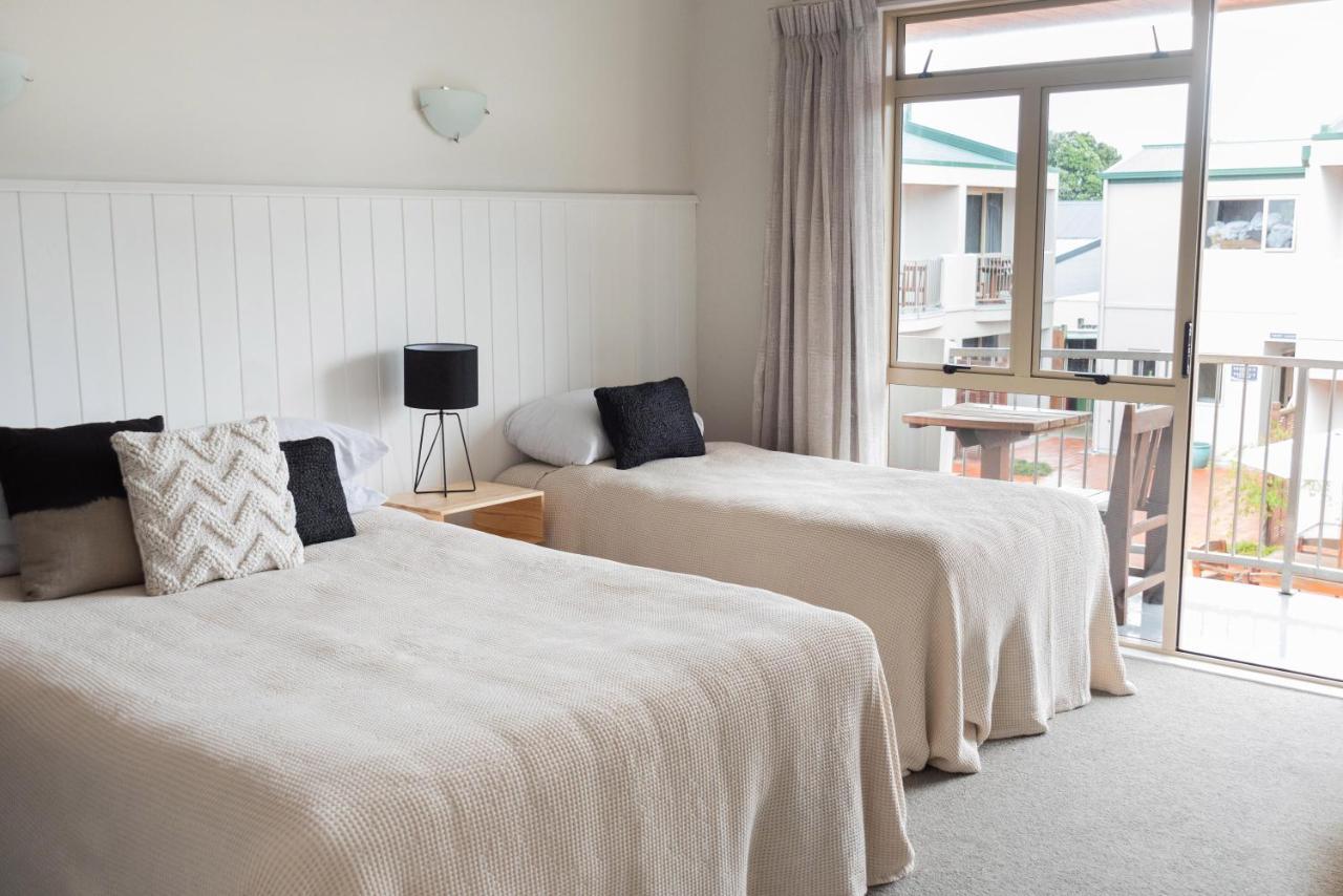 Raglan Sunset Motel And Conference Venue エクステリア 写真