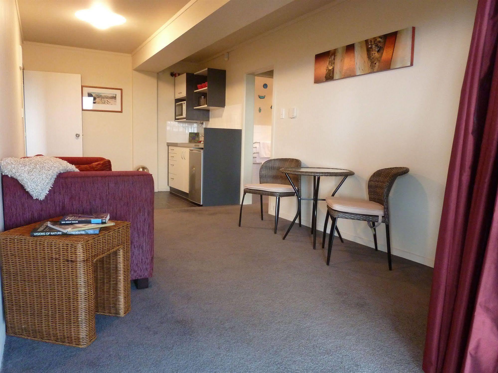Raglan Sunset Motel And Conference Venue エクステリア 写真