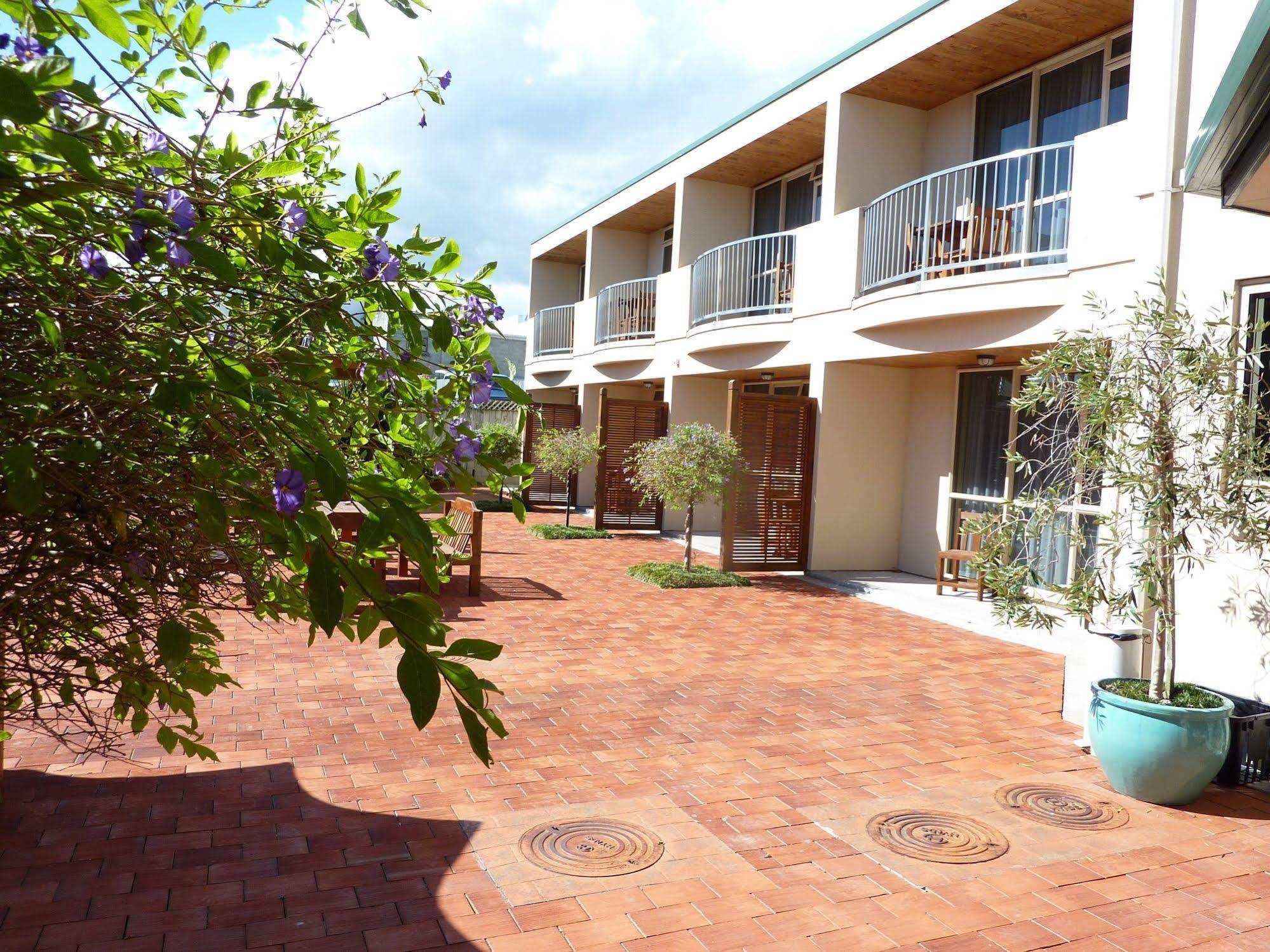 Raglan Sunset Motel And Conference Venue エクステリア 写真